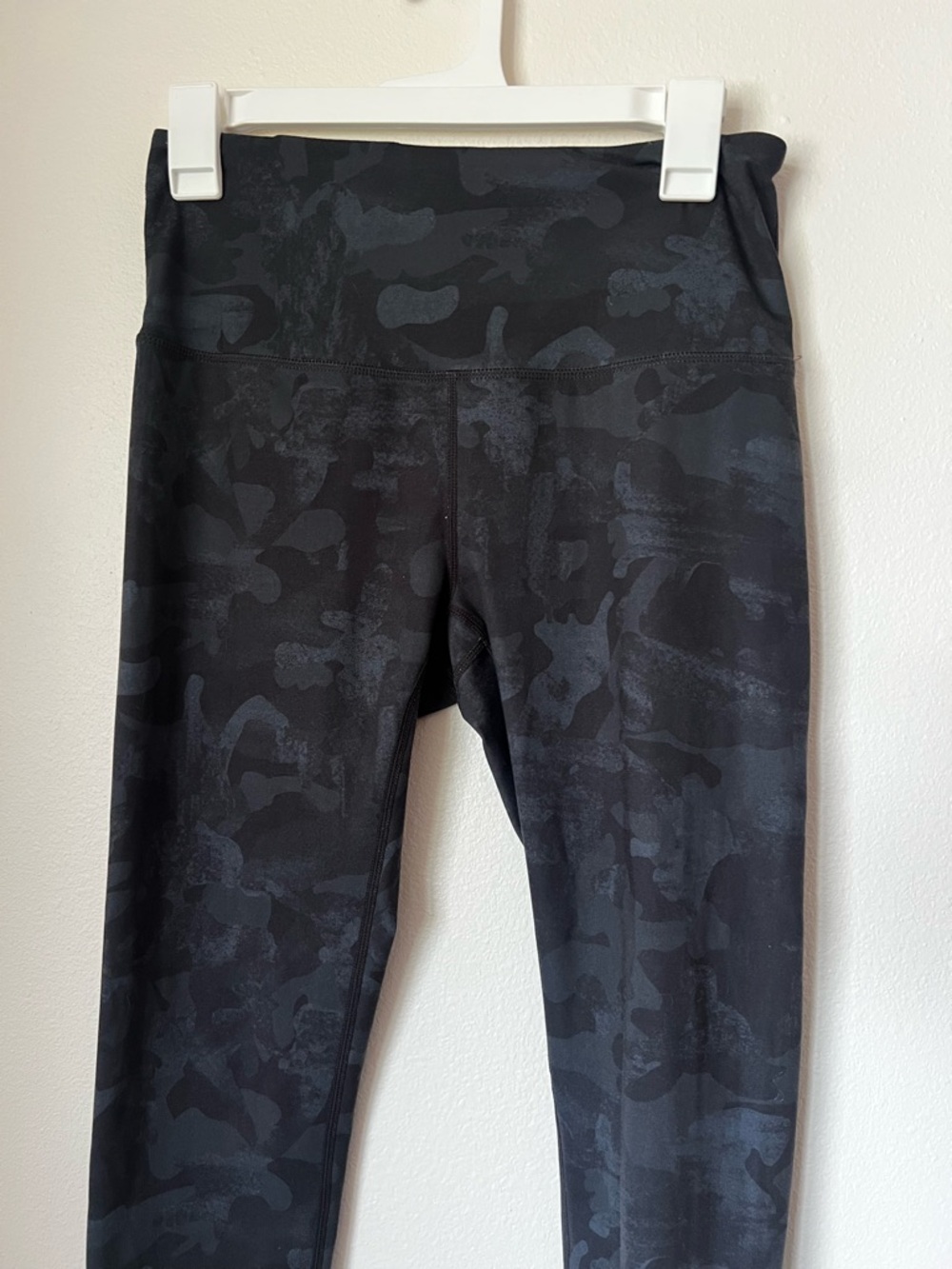 Zella Black Camo Leggings Medium High Rise Athletic Workout Pants